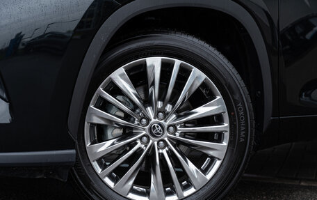 Toyota Highlander, 2025 год, 6 590 000 рублей, 12 фотография