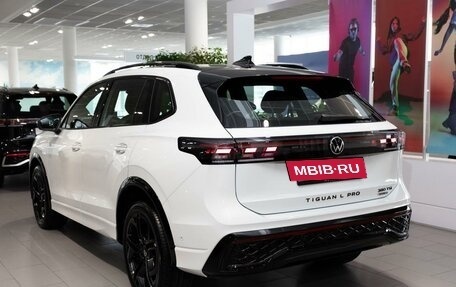 Volkswagen Tiguan, 2025 год, 5 950 000 рублей, 4 фотография