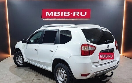 Nissan Terrano III, 2017 год, 1 050 000 рублей, 2 фотография