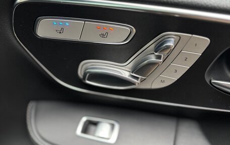 Mercedes-Benz V-Класс, 2017 год, 4 850 000 рублей, 24 фотография