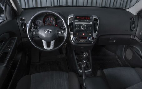 KIA cee'd I рестайлинг, 2010 год, 794 000 рублей, 6 фотография
