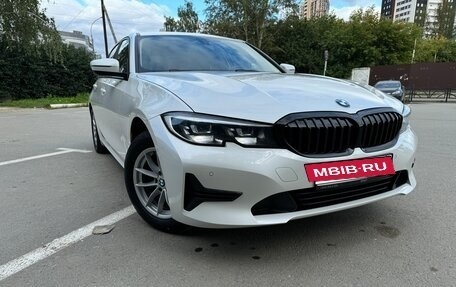 BMW 3 серия, 2021 год, 3 200 рублей, 2 фотография