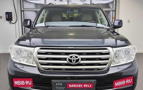 Toyota Land Cruiser 200, 2011 год, 2 899 000 рублей, 2 фотография