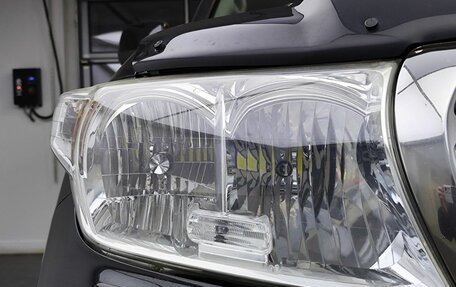 Toyota Land Cruiser 200, 2011 год, 2 899 000 рублей, 21 фотография