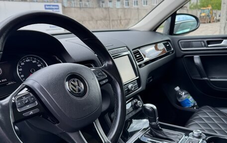 Volkswagen Touareg III, 2018 год, 3 850 000 рублей, 6 фотография
