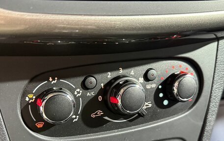 Renault Sandero II рестайлинг, 2021 год, 1 399 000 рублей, 19 фотография