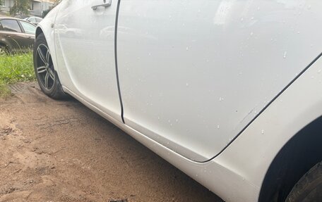 Opel Insignia II рестайлинг, 2012 год, 680 000 рублей, 3 фотография