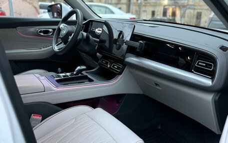 GAC GS8, 2023 год, 3 500 000 рублей, 5 фотография