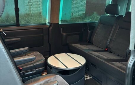 Volkswagen Multivan T5, 2014 год, 2 200 000 рублей, 10 фотография