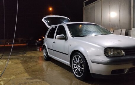 Volkswagen Golf IV, 2001 год, 350 000 рублей, 1 фотография