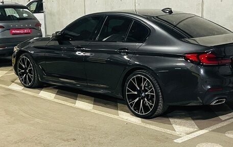 BMW 5 серия, 2019 год, 4 350 000 рублей, 1 фотография