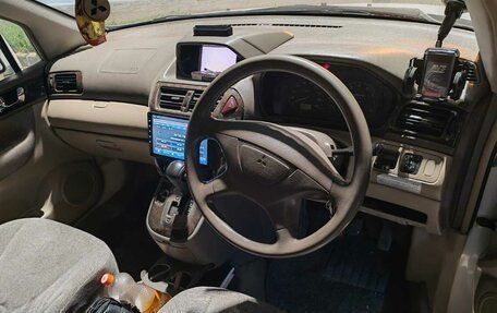 Mitsubishi Chariot III, 1999 год, 635 000 рублей, 3 фотография