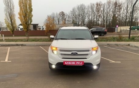 Ford Explorer VI, 2012 год, 1 700 000 рублей, 23 фотография