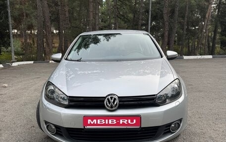 Volkswagen Golf VI, 2011 год, 850 000 рублей, 2 фотография
