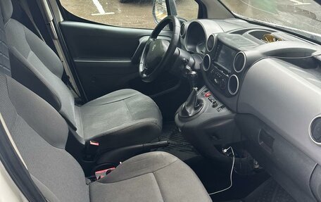 Peugeot Partner II рестайлинг 2, 2011 год, 330 000 рублей, 16 фотография