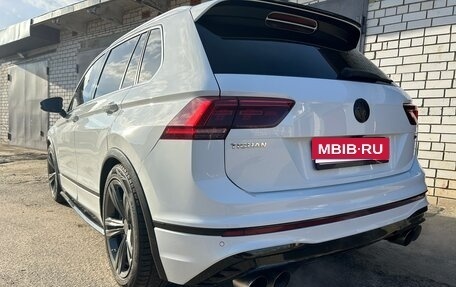 Volkswagen Tiguan II, 2018 год, 4 150 000 рублей, 14 фотография