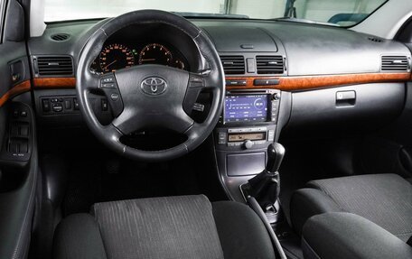 Toyota Avensis III рестайлинг, 2007 год, 899 700 рублей, 6 фотография