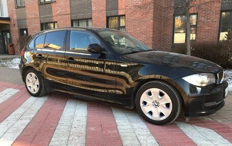 BMW 1 серия, 2010 год, 1 100 000 рублей, 1 фотография