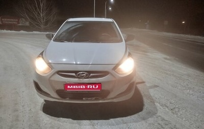 Hyundai Solaris II рестайлинг, 2012 год, 750 000 рублей, 1 фотография