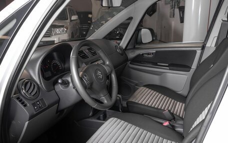 Suzuki SX4 II рестайлинг, 2013 год, 940 000 рублей, 16 фотография