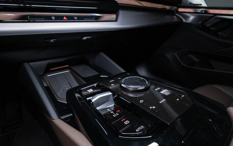 BMW 5 серия, 2025 год, 8 400 000 рублей, 26 фотография