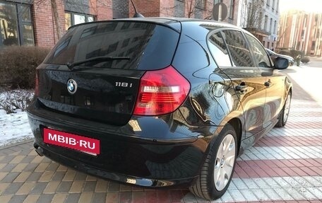 BMW 1 серия, 2010 год, 1 100 000 рублей, 10 фотография