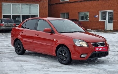 KIA Rio II, 2010 год, 680 000 рублей, 2 фотография