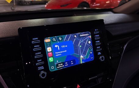 Toyota Camry, 2021 год, 3 400 000 рублей, 2 фотография