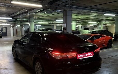 Toyota Camry, 2021 год, 3 400 000 рублей, 7 фотография