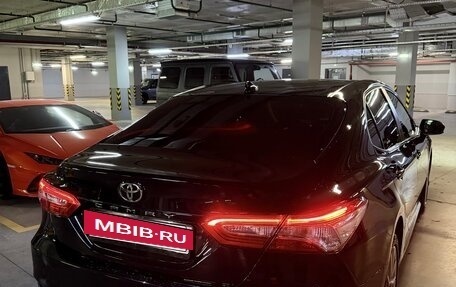 Toyota Camry, 2021 год, 3 400 000 рублей, 9 фотография