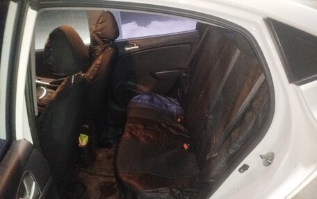 Hyundai Solaris II рестайлинг, 2012 год, 750 000 рублей, 5 фотография