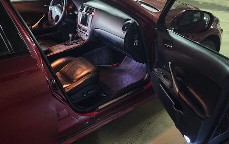 Lexus IS II рестайлинг 2, 2006 год, 1 800 000 рублей, 13 фотография