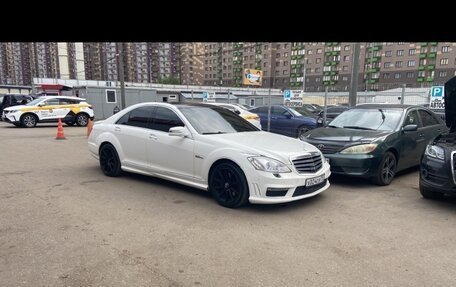 Mercedes-Benz S-Класс, 2006 год, 1 000 000 рублей, 4 фотография