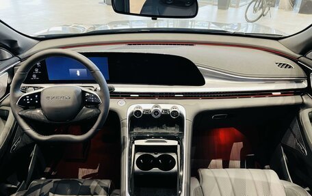 CheryExeed TXL, 2024 год, 3 800 000 рублей, 10 фотография