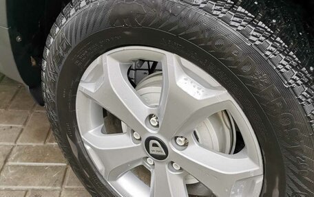 Dacia Duster II, 2019 год, 1 500 000 рублей, 4 фотография