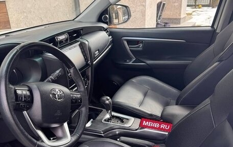 Toyota Fortuner II, 2022 год, 6 800 000 рублей, 1 фотография