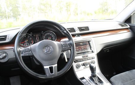 Volkswagen Passat B7, 2012 год, 1 280 000 рублей, 9 фотография