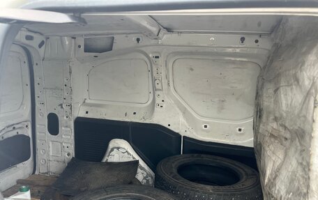 Peugeot Partner II рестайлинг 2, 2012 год, 545 000 рублей, 20 фотография