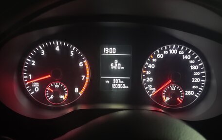 Volkswagen Jetta VI, 2014 год, 1 290 000 рублей, 17 фотография