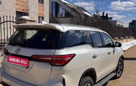 Toyota Fortuner II, 2022 год, 6 800 000 рублей, 15 фотография