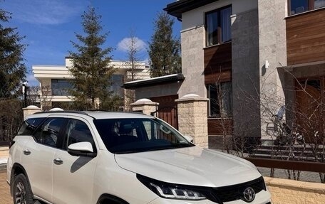 Toyota Fortuner II, 2022 год, 6 800 000 рублей, 14 фотография