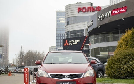 KIA cee'd I рестайлинг, 2011 год, 725 000 рублей, 2 фотография