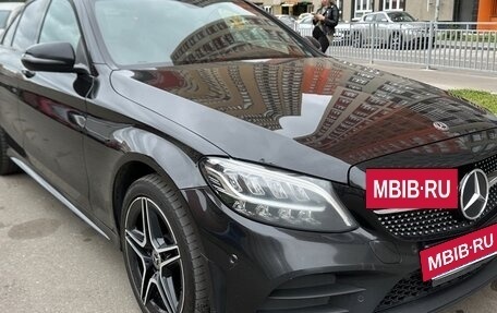 Mercedes-Benz C-Класс, 2019 год, 2 530 000 рублей, 4 фотография