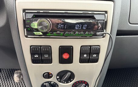 Renault Logan I, 2009 год, 395 000 рублей, 13 фотография