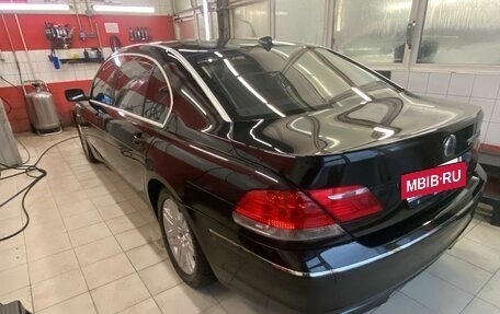 BMW 7 серия, 2003 год, 1 300 000 рублей, 2 фотография