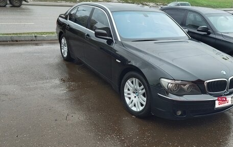 BMW 7 серия, 2003 год, 1 300 000 рублей, 9 фотография