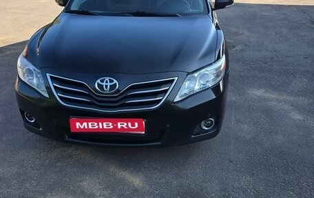 Toyota Camry, 2011 год, 1 270 000 рублей, 1 фотография