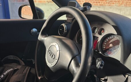 Audi TT, 2003 год, 850 000 рублей, 9 фотография