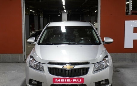 Chevrolet Cruze II, 2011 год, 549 000 рублей, 2 фотография