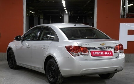 Chevrolet Cruze II, 2011 год, 549 000 рублей, 7 фотография